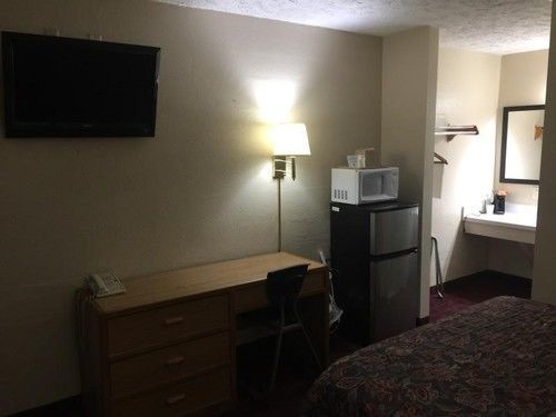 Economy Inn 2*